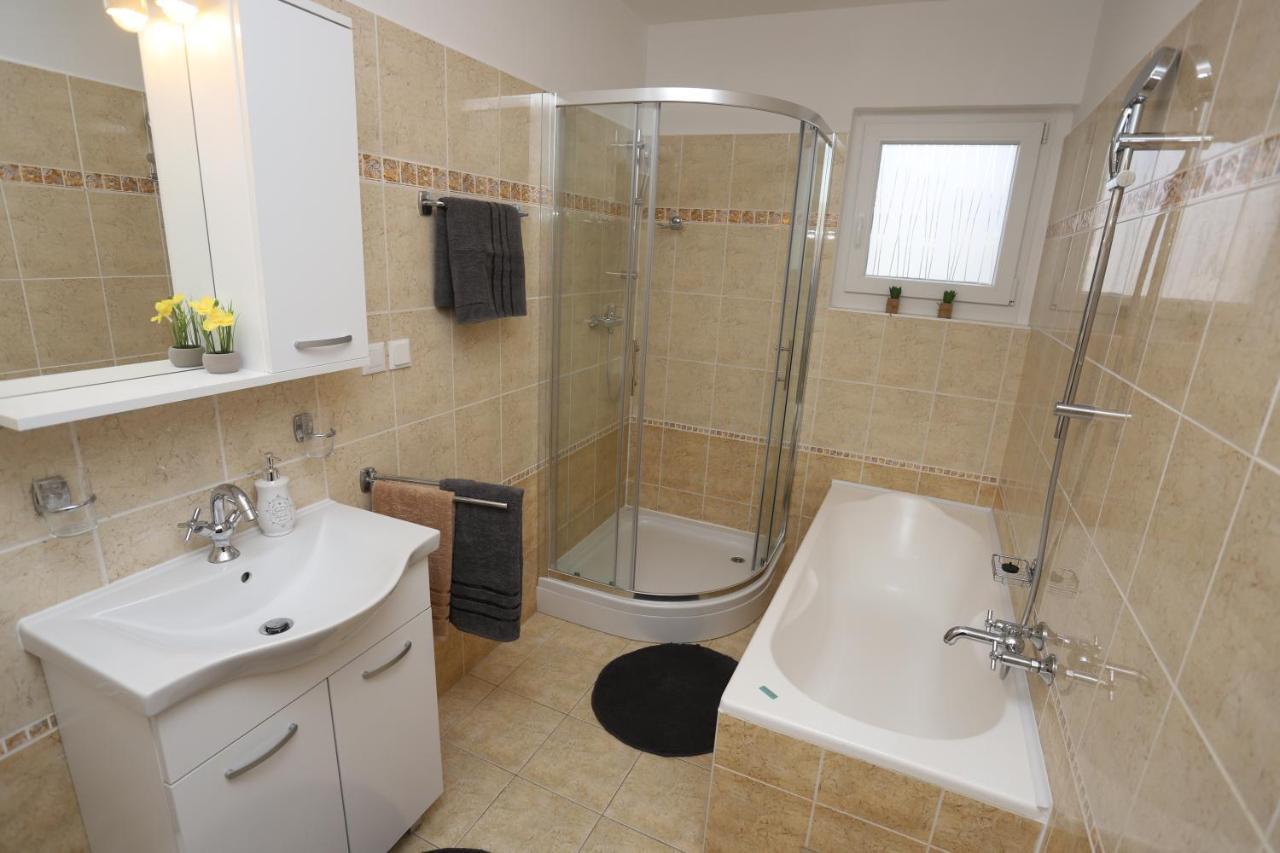 Apartman Perla Deluxe Porec Luaran gambar